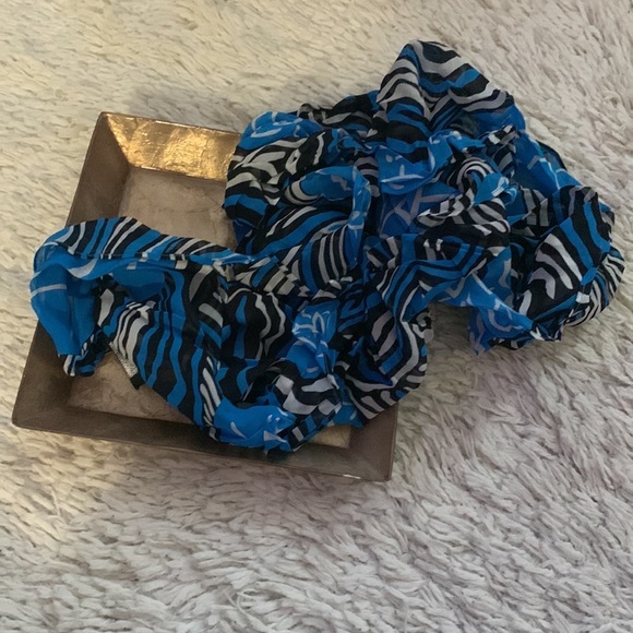 Y2k bebe Silk Blue Zebra Floral Print Scarf Belt - Picture 2 of 2